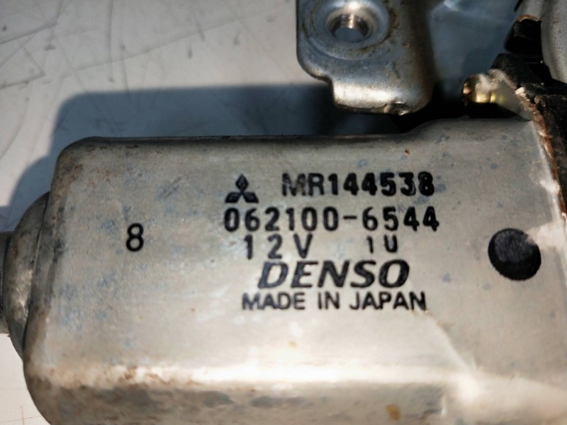 Recambio de elevalunas trasero derecho para mitsubishi montero sport (k90) referencia OEM IAM MR144538 0621006544 5P