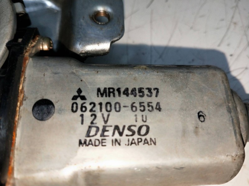 Recambio de elevalunas trasero izquierdo para mitsubishi montero sport (k90) referencia OEM IAM MR144537 0621006554 5P