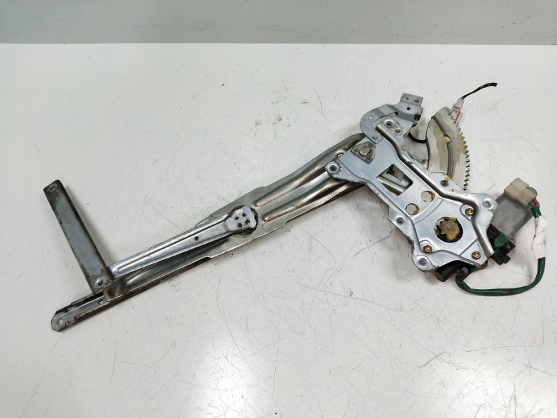 Recambio de elevalunas delantero derecho para mitsubishi montero sport (k90) 2.5 turbodiesel referencia OEM IAM MR144596 0621006
