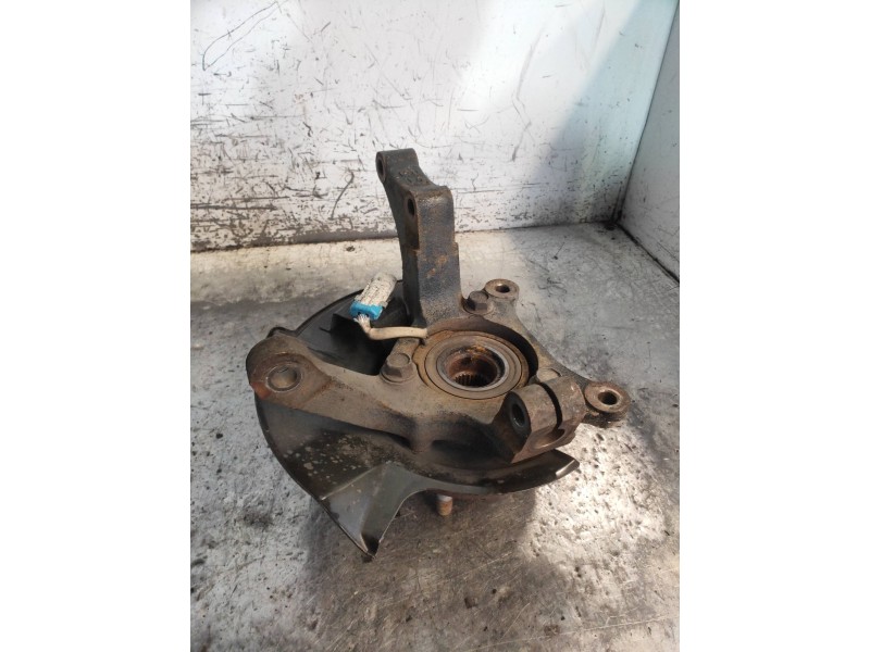 Recambio de mangueta delantera izquierda para chevrolet evanda cdx referencia OEM IAM   