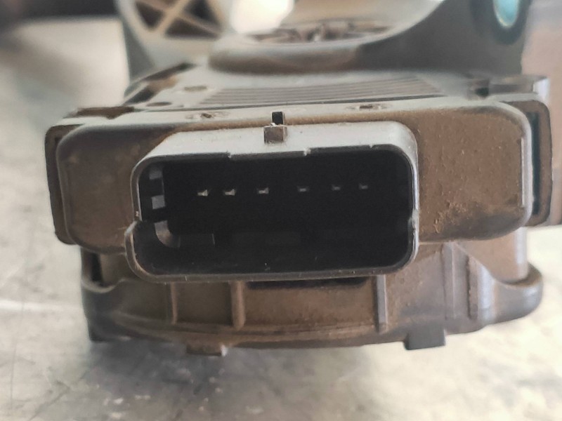 Recambio de potenciometro pedal para citroen jumpy hdi 120 29 l1h1 furg. referencia OEM IAM 1401280880 6PV00994909 