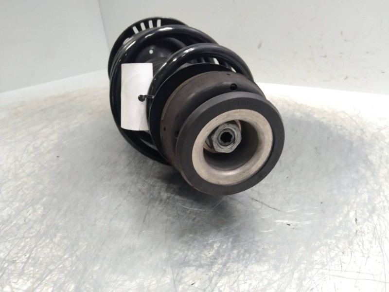 Recambio de amortiguador delantero derecho para volkswagen polo (6c1) trendline bluemotion referencia OEM IAM 6C0413031AH  