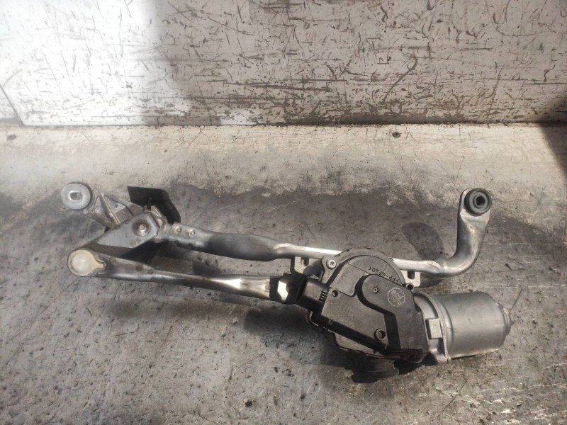 Recambio de motor limpia delantero para toyota yaris hsd active referencia OEM IAM 851100D190 1593004134 