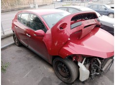 renault megane iii berlina 5 p del año 2009