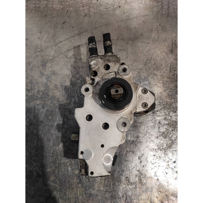 Recambio de bomba inyeccion para mercedes clase c (w203) sportcoupe c 200 cdi (la) (203.707) referencia OEM IAM 0445010078 A6460
