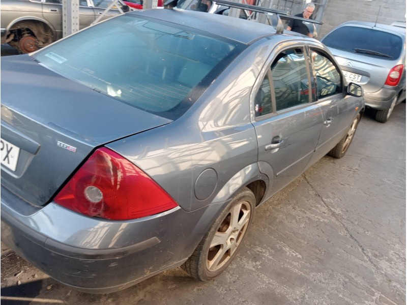 ford mondeo berlina (ge) del año 2001