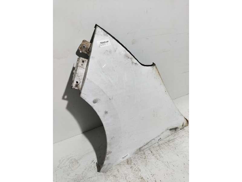 Recambio de aleta delantera izquierda para renault master kasten l3h3 gka 3,5t referencia OEM IAM   