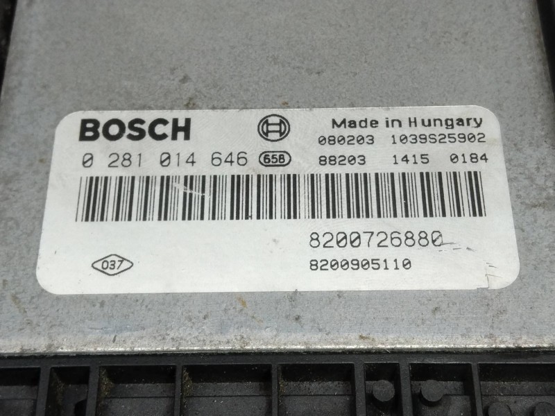 Recambio de centralita motor uce para renault laguna iii dynamique referencia OEM IAM 0281014646 8200726880 8200905110