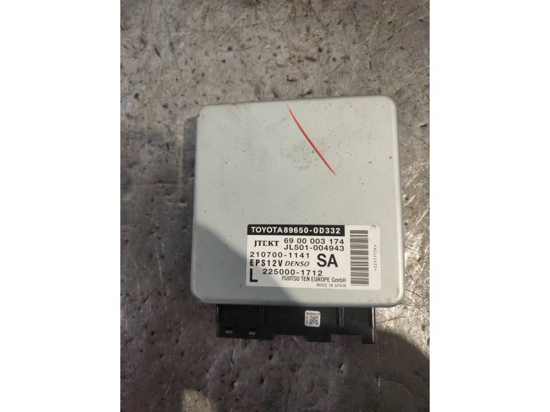 Recambio de modulo electronico para toyota yaris hsd active referencia OEM IAM 896500D332 6900003174 2107001141 JL501004943