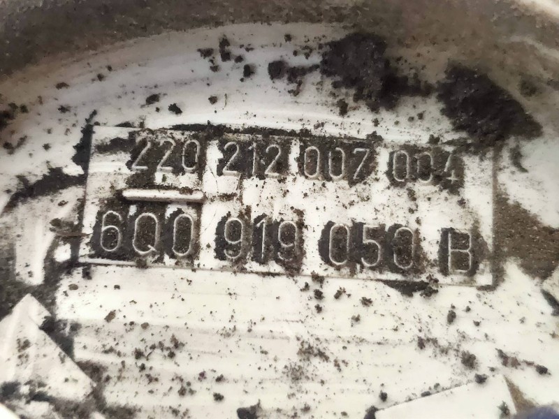 Recambio de bomba combustible para volkswagen polo (9n3) advance referencia OEM IAM 220212007004 6Q0919050B 