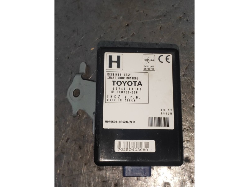 Recambio de modulo electronico para toyota yaris hsd active referencia OEM IAM 897400D100 618702000 
