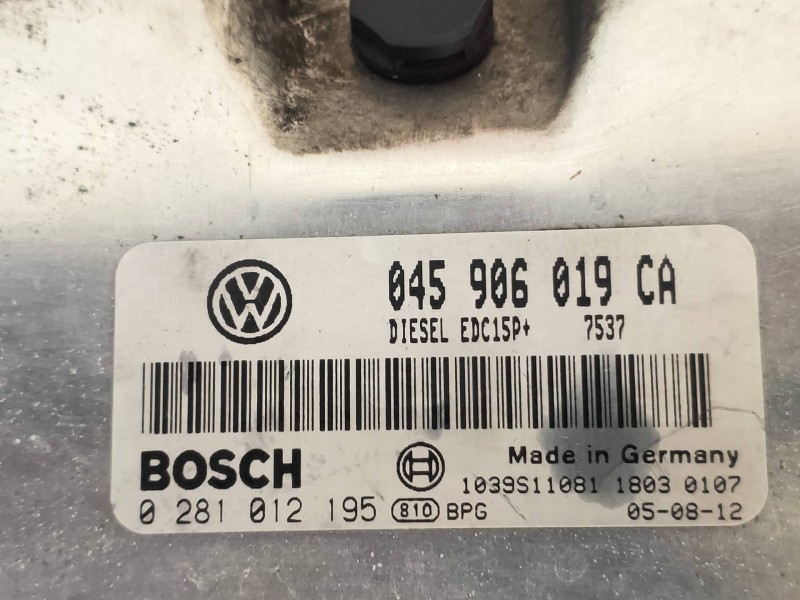 Recambio de centralita motor uce para volkswagen polo (9n3) advance referencia OEM IAM 0281012195 045906019CA 