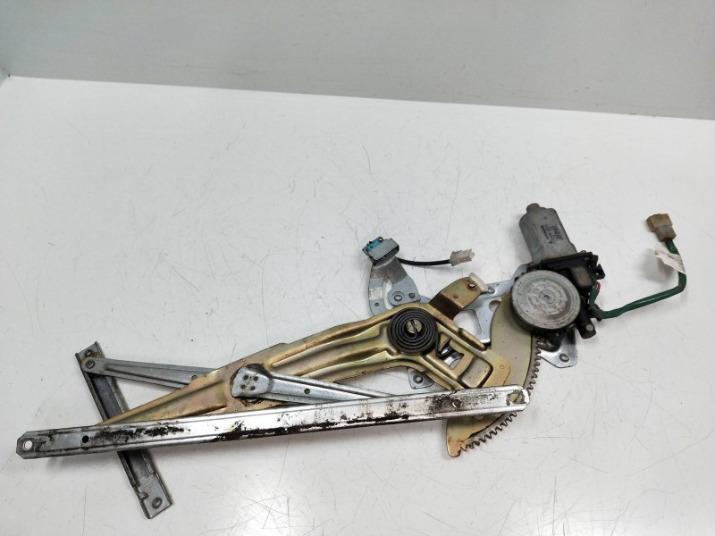 Recambio de elevalunas delantero izquierdo para mitsubishi montero sport (k90) referencia OEM IAM MR144595 0621006536 5P