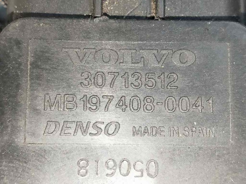 Recambio de caudalimetro para volvo s80 berlina 2.4 20v turbo cat referencia OEM IAM 1974080041 30713512 DENSO