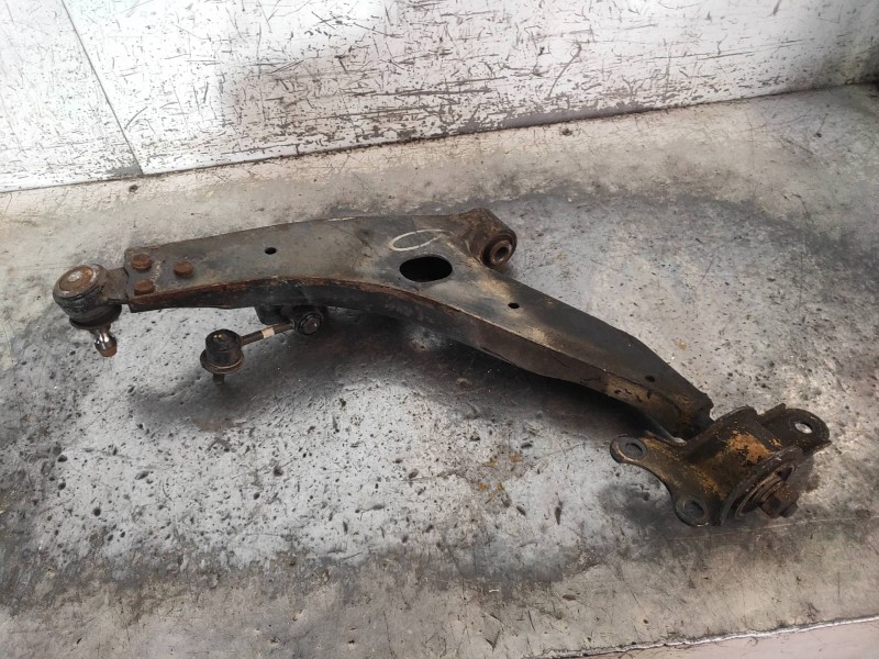 Recambio de brazo suspension inferior delantero derecho para chevrolet evanda cdx referencia OEM IAM   