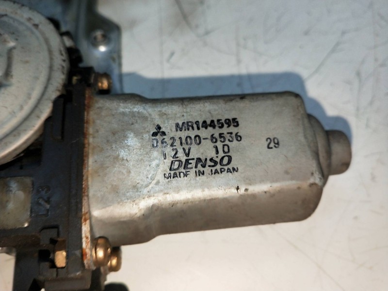 Recambio de elevalunas delantero izquierdo para mitsubishi montero sport (k90) referencia OEM IAM MR144595 0621006536 5P