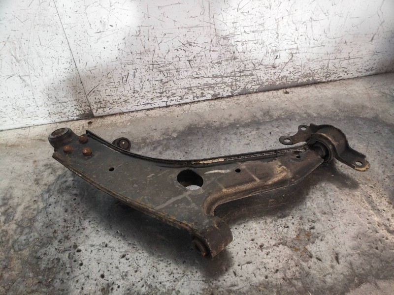 Recambio de brazo suspension inferior delantero izquierdo para chevrolet evanda cdx referencia OEM IAM   