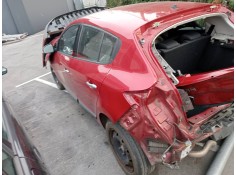 renault megane iii berlina 5 p del año 2009 2