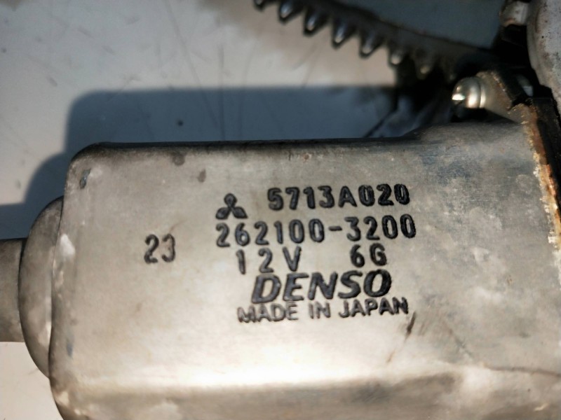 Recambio de elevalunas delantero derecho para mitsubishi montero sport (k90) 2.5 td cat referencia OEM IAM 5713A20 2621003200 5P