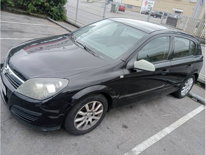 opel astra h berlina del año 2006