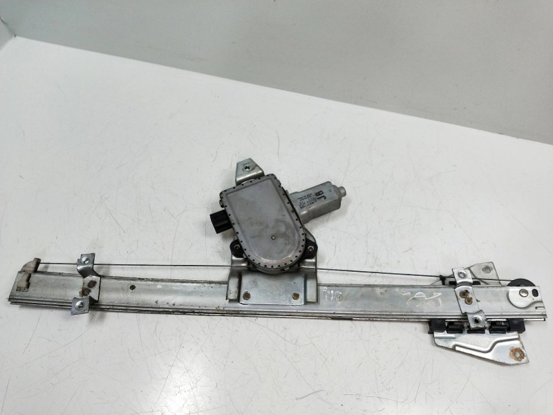 Recambio de elevalunas delantero derecho para mitsubishi montero (v60/v70) 3.2 di-d cat referencia OEM IAM MN117080 0620200720 5