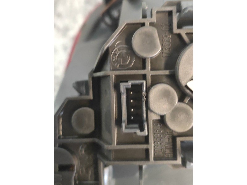 Recambio de piloto trasero derecho interior para bmw serie 5 lim. (f10) 525d referencia OEM IAM 72032269 17349002 
