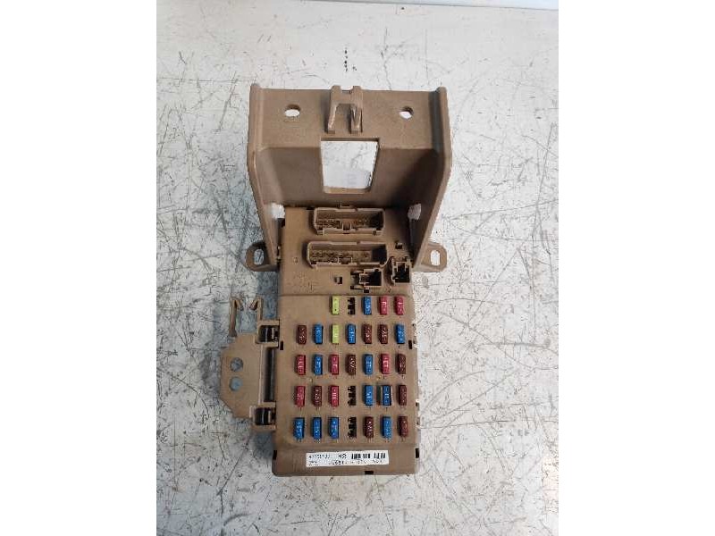 Recambio de caja reles / fusibles para subaru xv executive referencia OEM IAM 82201FJ010 206914 M2 5044