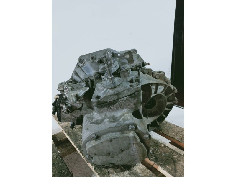 Recambio de caja cambios para peugeot 308 confort referencia OEM IAM 20EA01 0191804 6V