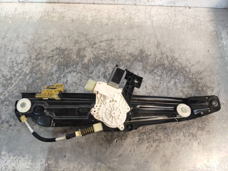 Recambio de elevalunas trasero izquierdo para bmw serie 5 lim. (f10) 525d referencia OEM IAM 72481710 72715639 51357182613