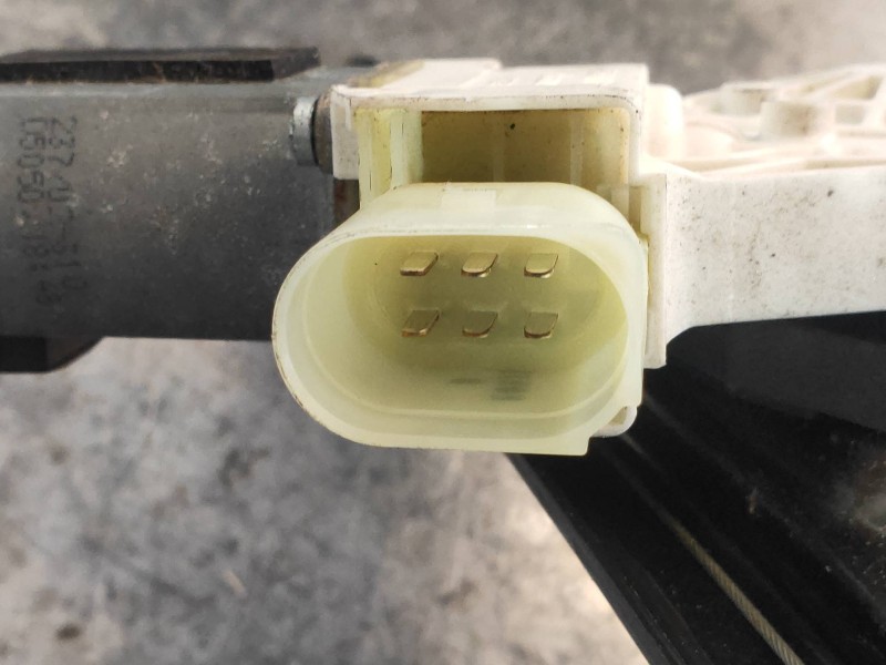 Recambio de elevalunas trasero izquierdo para bmw serie 5 lim. (f10) 525d referencia OEM IAM 72481710 72715639 51357182613