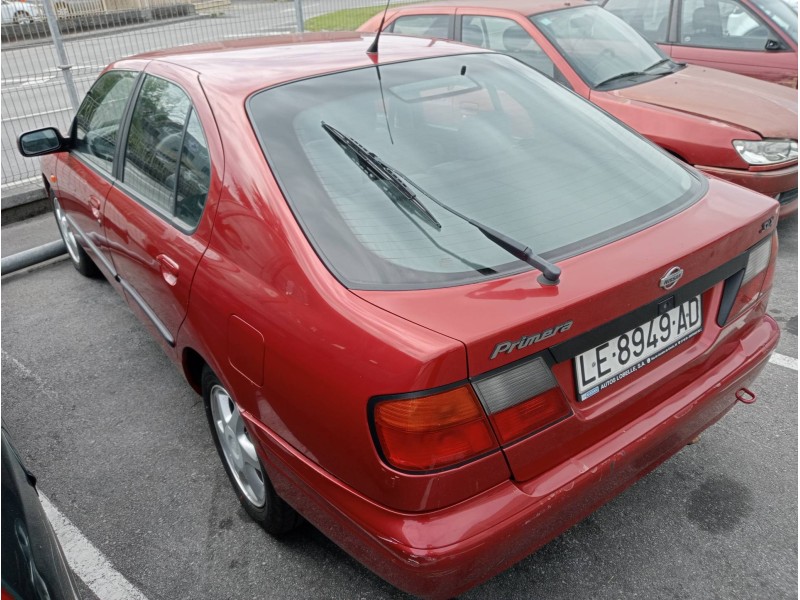 nissan primera berlina (p11) del año 1998