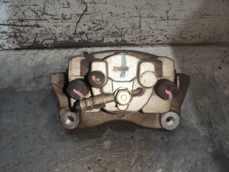 Recambio de pinza freno delantera izquierda para toyota yaris hsd active referencia OEM IAM   