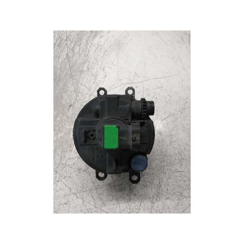 Recambio de faro antiniebla izquierdo para toyota avensis berlina (t25) 2.2 d-4d executive berlina (5-ptas.) referencia OEM IAM 