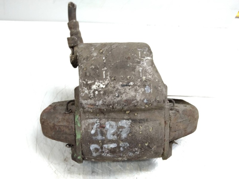 Recambio de pinza freno delantera derecha para seat 127 0.9 referencia OEM IAM   