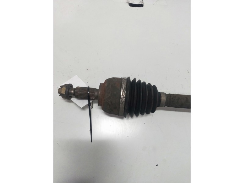 Recambio de transmision delantera izquierda para renault scenic ii authentique referencia OEM IAM 8200330413   Recambio de transmision delantera izquierda para renault scenic ii authentique referencia OEM IAM 8200330413