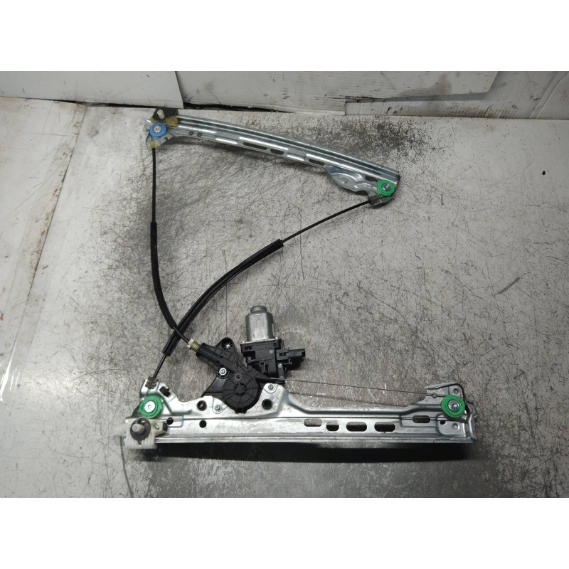 Recambio de elevalunas delantero izquierdo para renault megane iv berlina 5p 1.5 dci diesel fap energy referencia OEM IAM 807215