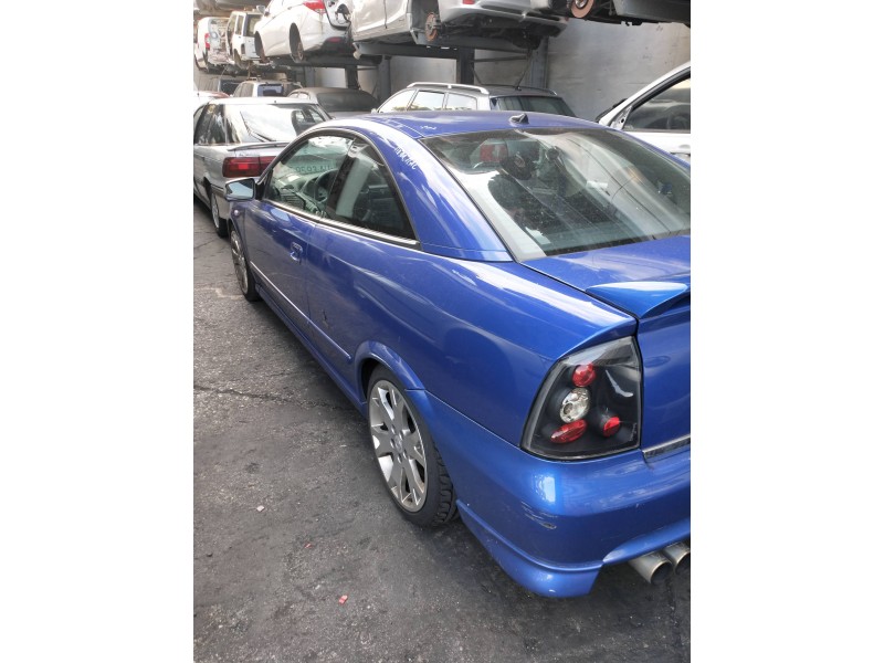 opel astra g coupé del año 2002