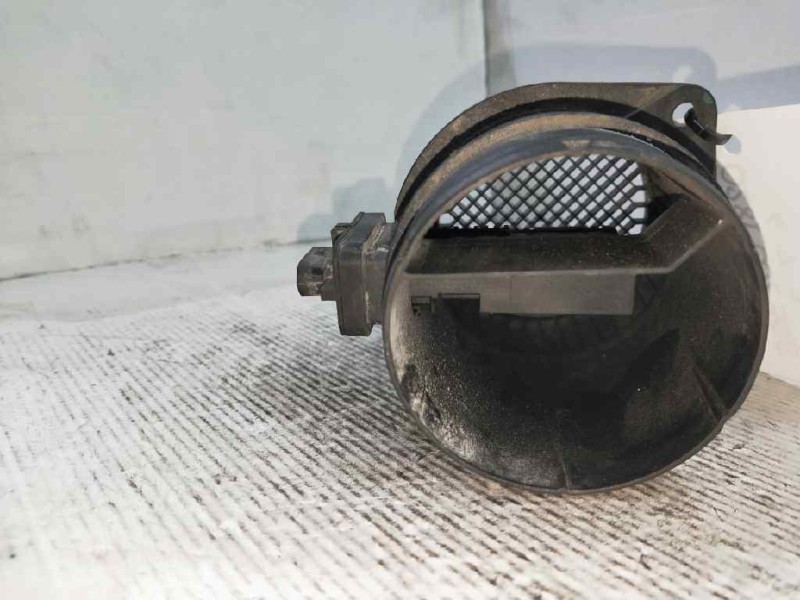 Recambio de caudalimetro para audi a3 sportback (8p) 2.0 tdi ambiente (125kw) referencia OEM IAM 0281002956 03L906461A BOSCH
