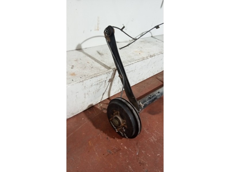 Recambio de puente trasero para nissan primera berlina (p11) gx referencia OEM IAM   TAMBOR