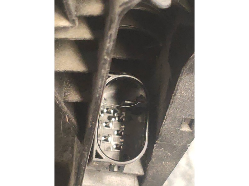 Recambio de potenciometro pedal para bmw serie 5 lim. (f10) 525d referencia OEM IAM 678999801 25916010 