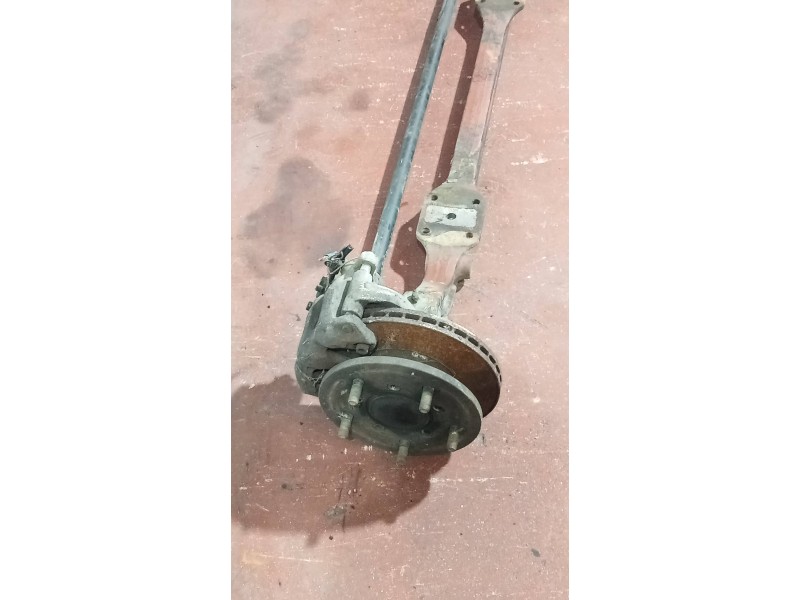 Recambio de puente delantero para nissan trade 2.3d referencia OEM IAM   