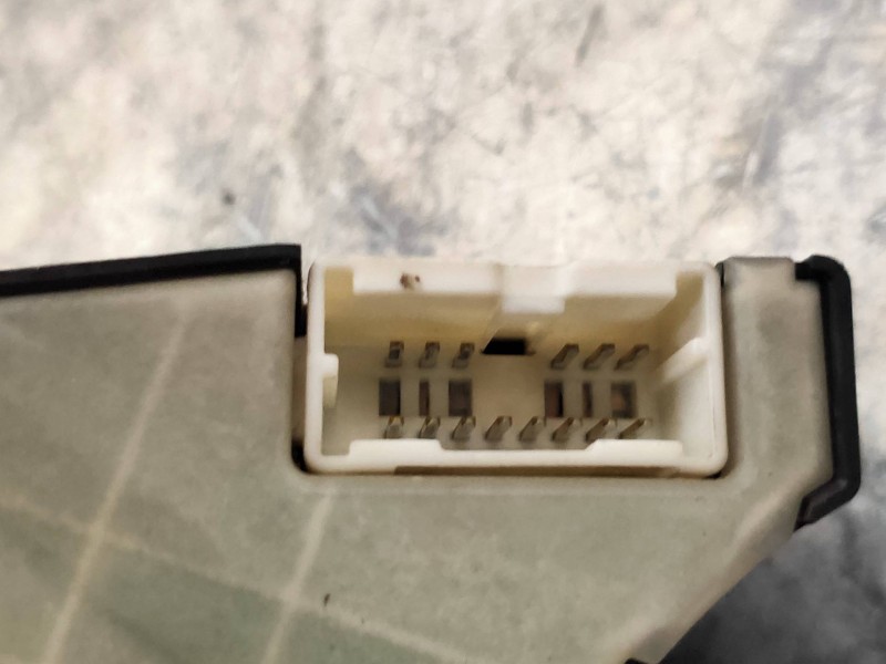 Recambio de mando limpia para nissan navara pick-up (d40m) doble cab se 4x4 referencia OEM IAM 25260EA001  