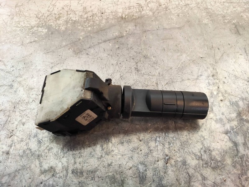 Recambio de mando luces para nissan navara pick-up (d40m) doble cab se 4x4 referencia OEM IAM 25540EB305  