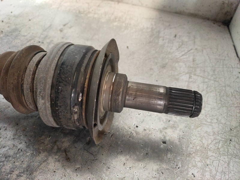 Recambio de transmision trasera izquierda para bmw serie 5 lim. (f10) 525d referencia OEM IAM 7581021AI01  33207581029