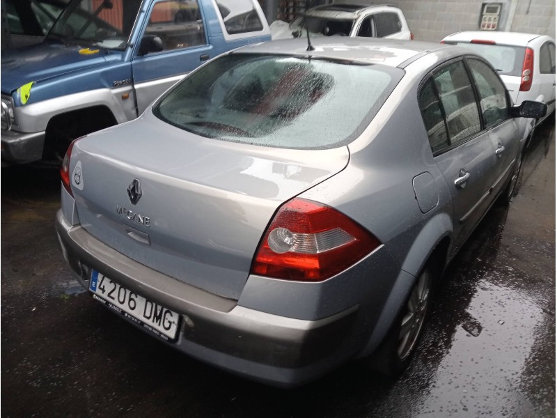 renault megane ii classic berlina del año 2005