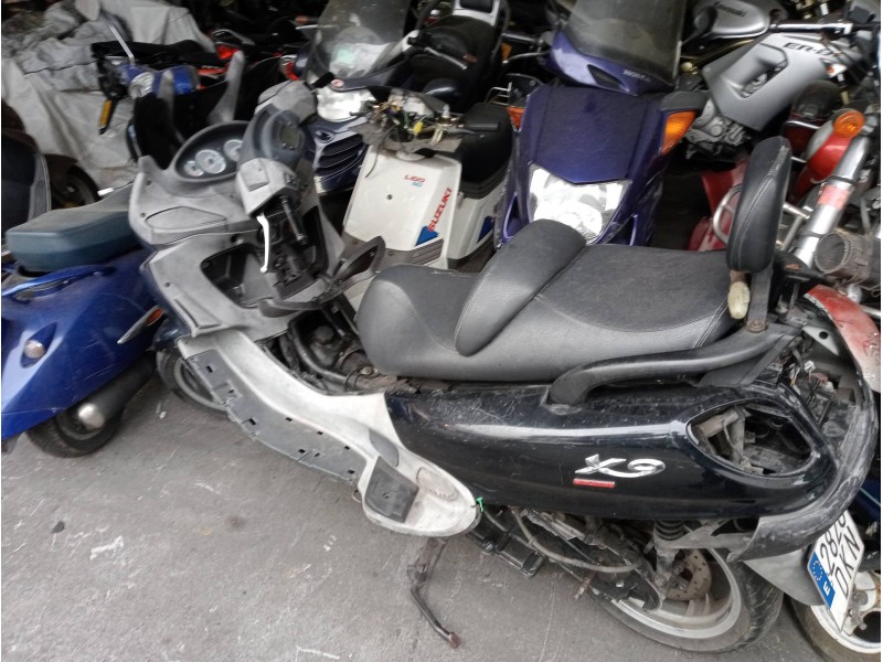 piaggio (vespa) x9 del año 2005