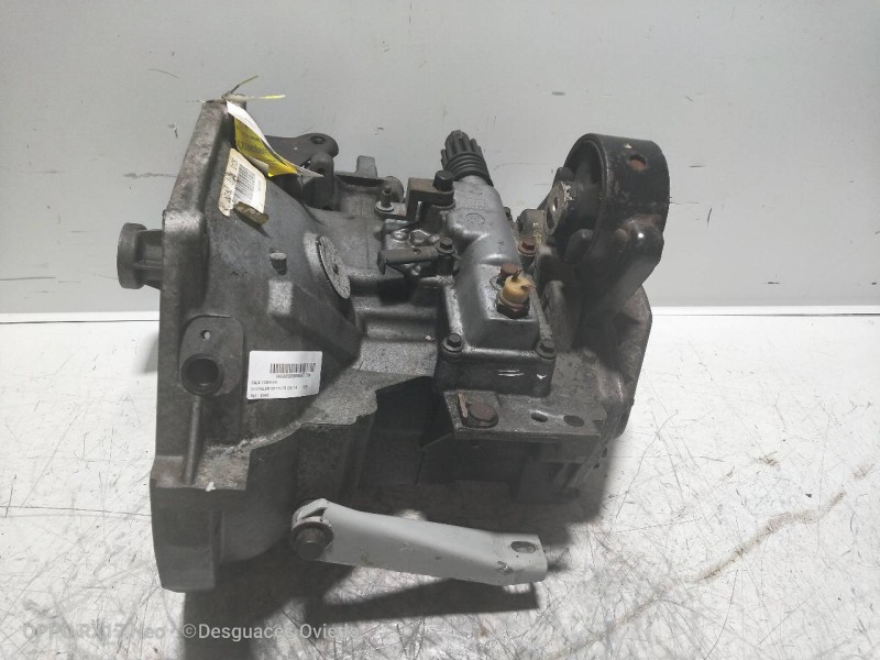 Recambio de caja cambios para chrysler voyager (gs) 2.4 referencia OEM IAM A598 4641750 N75031080125