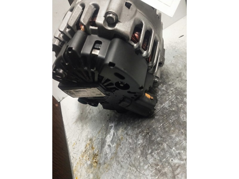Recambio de alternador para peugeot 207 urban referencia OEM IAM 615484  
