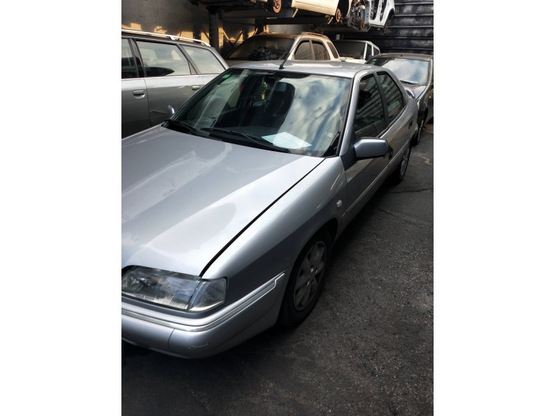 citroen xantia berlina del año 1999