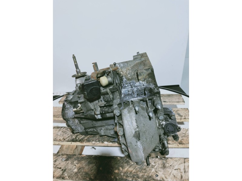 Recambio de caja cambios para citroen c4 berlina exclusive referencia OEM IAM 20MB16 0518800 